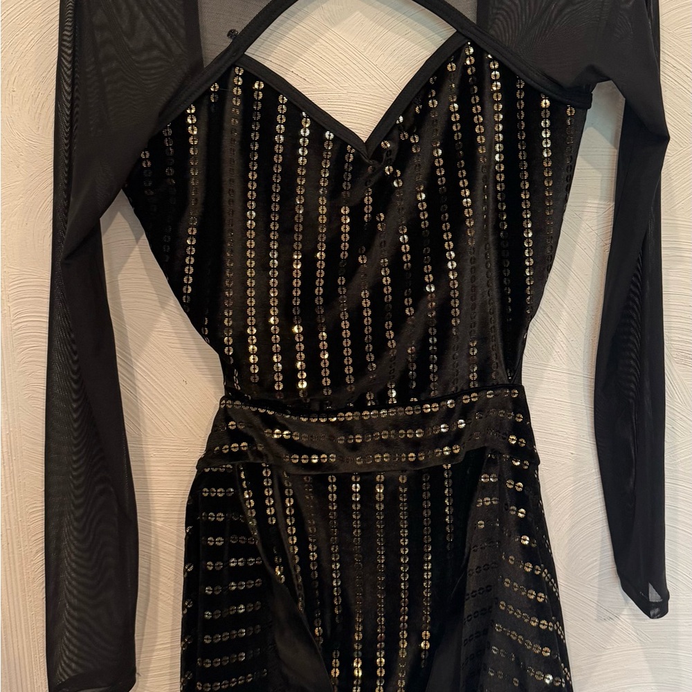 Elegant Black and Gold Sequin Girls Dance Costume